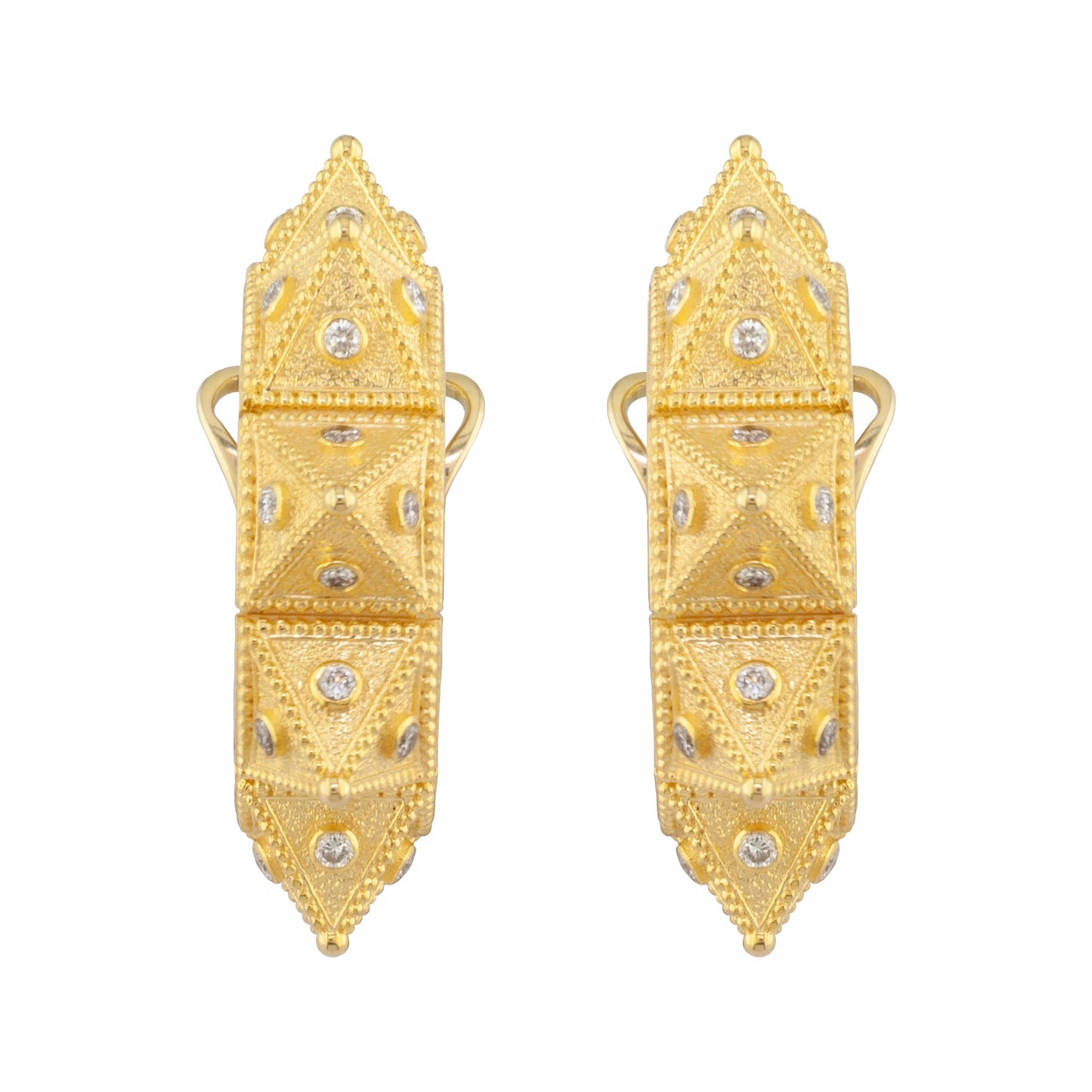 Queen Collection Golden Clip Earnings