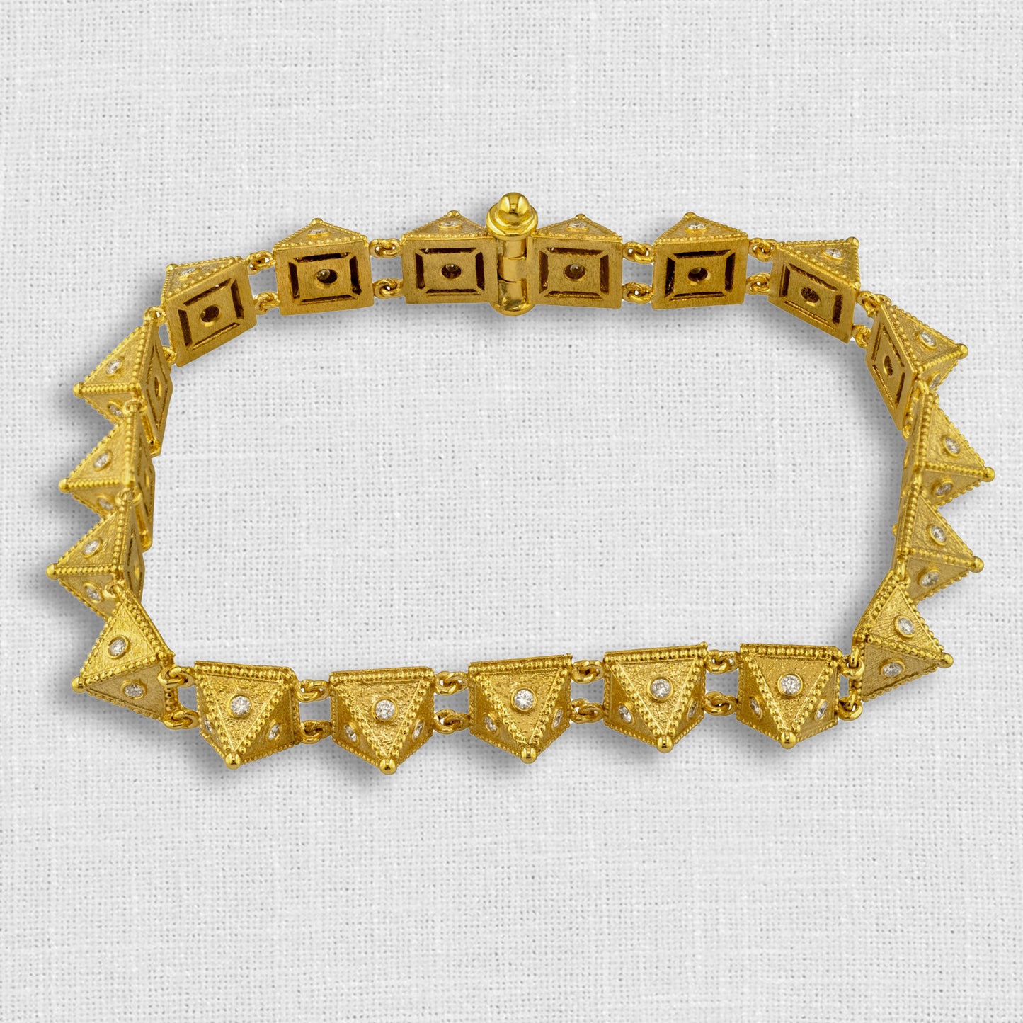 Queen Collection Bracelet